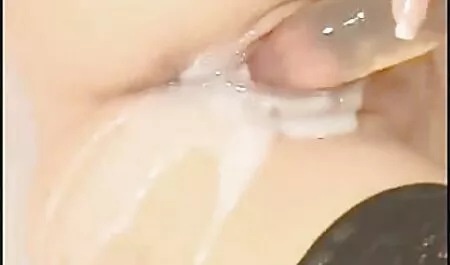 Cô gái ở chỗ làm đã quyết định để phim jav moi nhat cho một thoát y.