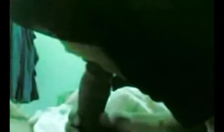 Tóc vàng, có hai trống trong jav moi nhat lỗ của mình.