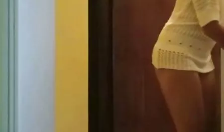 Nóng Petra sex cập nhật mới nhất với một rung