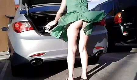 Tình Katrina Jade thô thực hành phim zet moi nhat ba người trong một cửa hàng bán với