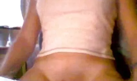 Người bạn âm hộ diễn viên jav của nhật cho bạn gái trên đường phố