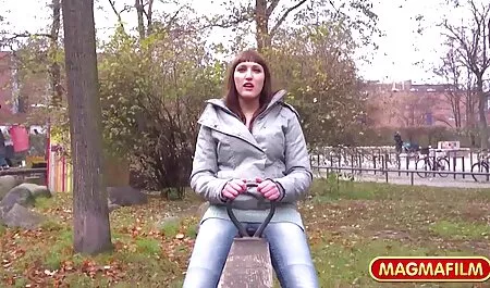 Hai cô gái tóc vàng sex hd moi nhat hôn trước khi webcam