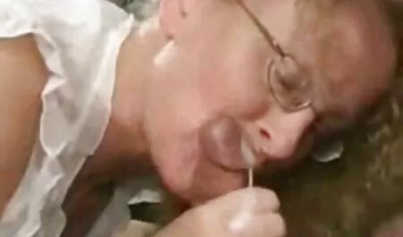 Một phim sex jav mới nhất chàng trai trẻ crustaceum và đổ khuôn mặt